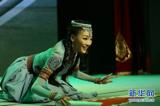 惊艳!民族舞剧《驼道》亮相阿斯塔纳世博会(高清组图)(图1) 惊艳!民族舞剧《驼道》亮相阿斯塔纳世博会(高清组图)(图1)
