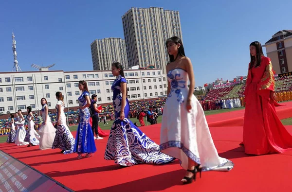 第二届中国·四平满族文化论坛在四平市举办(图3) 第二届中国·四平满族文化论坛在四平市举办(图3)