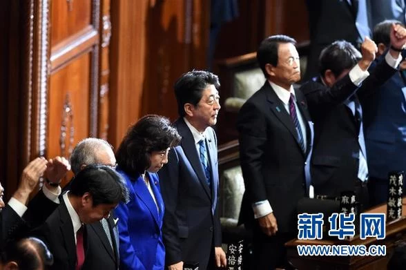 想解散众议院就解散 安倍这么“任性”也行?(图1) 想解散众议院就解散 安倍这么“任性”也行?(图1)