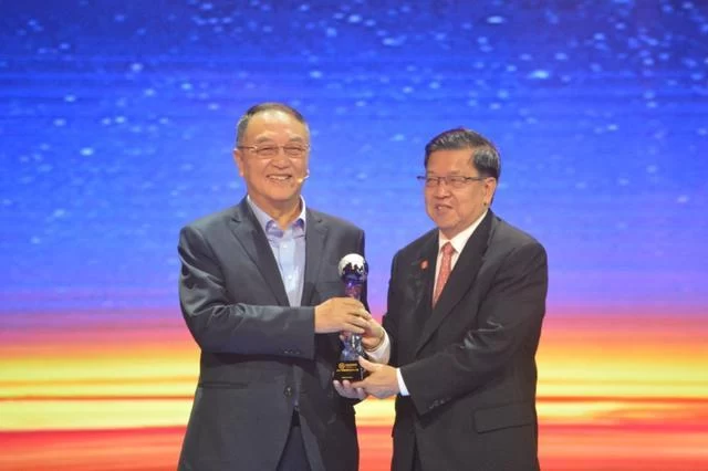 弘扬中华传统文化,构建现代商业文明——博鳌儒商论坛2017年年会顺利开幕(图4) 弘扬中华传统文化,构建现代商业文明——博鳌儒商论坛2017年年会顺利开幕(图4)