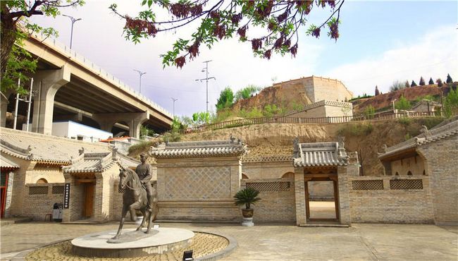 弘扬爱国正气 担当时代责任——走进邓宝珊将军纪念馆党性教育基地(图2)