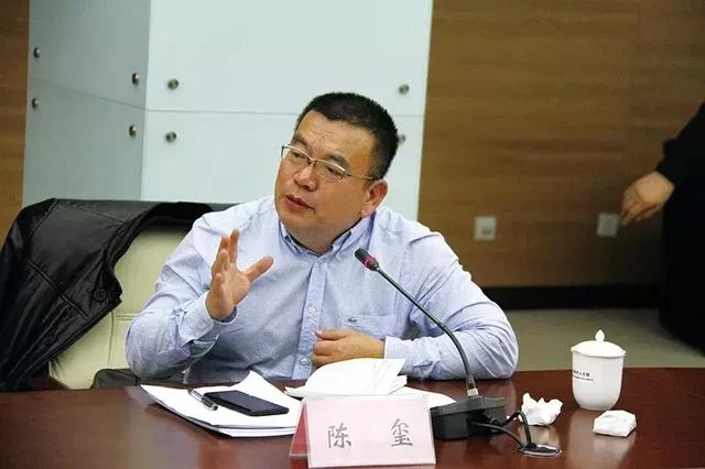 陈玺:用文学再现世事沧桑(图7) 陈玺:用文学再现世事沧桑(图7)