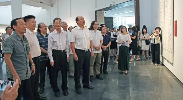 "潮涌东江"东莞市改革开放40周年书画专题创作展开幕(图4) "潮涌东江"东莞市改革开放40周年书画专题创作展开幕(图4)