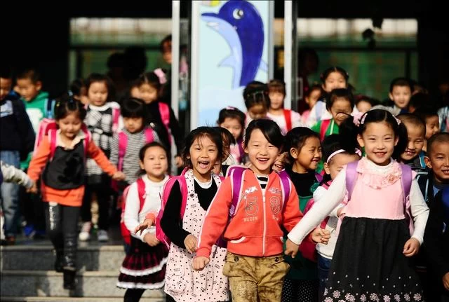 改革开放40年,陕西榆林教育事业发展结硕果(图1) 改革开放40年,陕西榆林教育事业发展结硕果(图1)