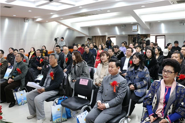 新时代主旋律歌曲《中国梦》北京新闻发布会暨“中国梦联盟”筹建启动仪式在京举办(图2) 新时代主旋律歌曲《中国梦》北京新闻发布会暨“中国梦联盟”筹建启动仪式在京举办(图2)
