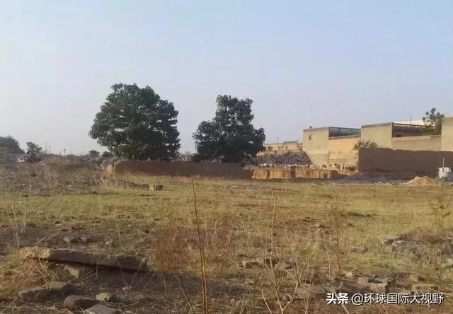 中囯最大的危机不是房地产,而是渐行渐远的农村(图10) 中囯最大的危机不是房地产,而是渐行渐远的农村(图10)