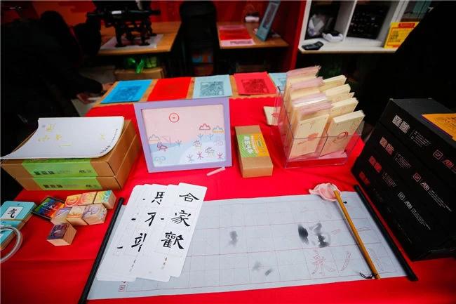 逛地坛文创市集 发现中国式生活美学(图3) 逛地坛文创市集 发现中国式生活美学(图3)
