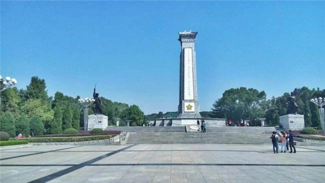 红色文化的精神高地——红安县公共文化服务体系示范区创建探访(图1)