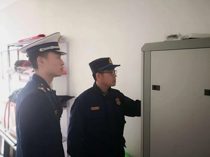 陕西米脂消防大队制定措施全力保障辖区消防安全(图2) 陕西米脂消防大队制定措施全力保障辖区消防安全(图2)