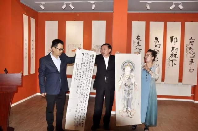 王小宇、王亚林(女)书画展在开明美术馆举行(图9) 王小宇、王亚林(女)书画展在开明美术馆举行(图9)