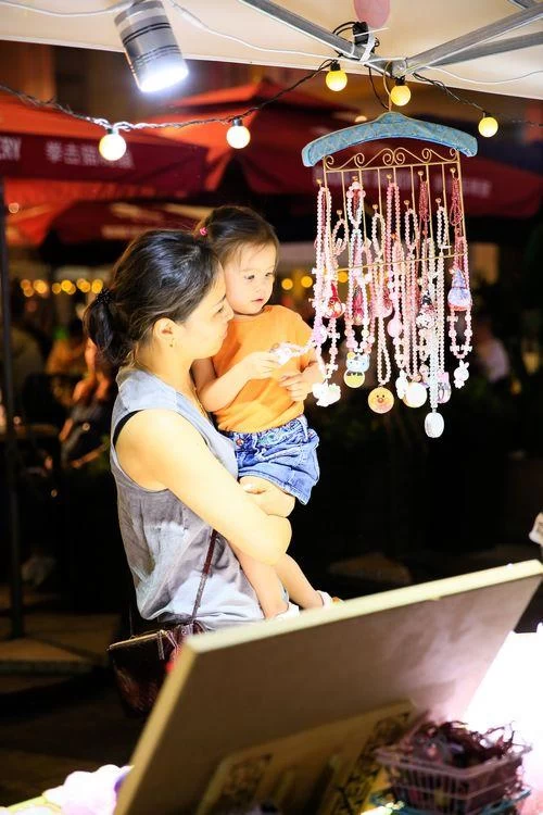 开启望京之夜 2019北京文创大赛创意市集第二站上演(图3) 开启望京之夜 2019北京文创大赛创意市集第二站上演(图3)