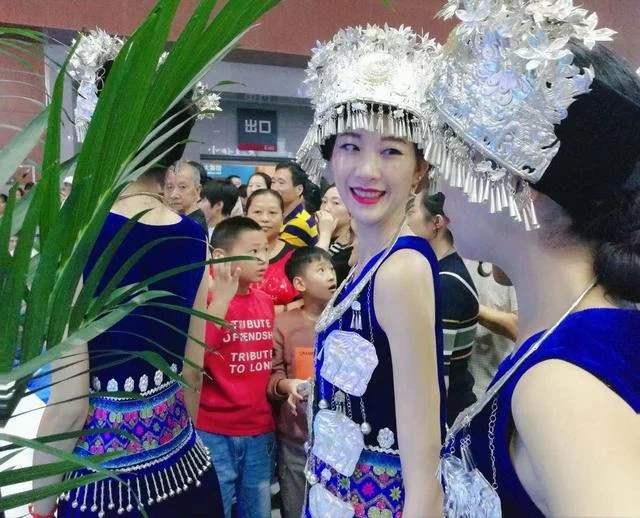 桂风壮韵劲吹四川国际旅博会(图3) 桂风壮韵劲吹四川国际旅博会(图3)