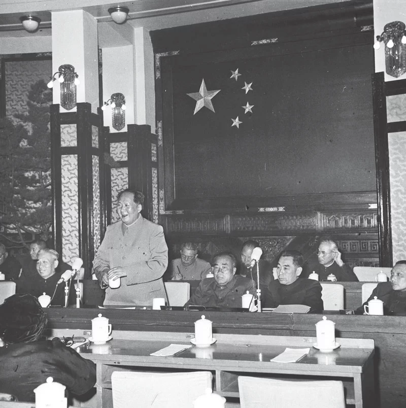 思想之光指引中国实现伟大飞跃(图2) 思想之光指引中国实现伟大飞跃(图2)