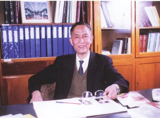 邓锡铭,立志成为爱迪生式的发明家(图1) 邓锡铭,立志成为爱迪生式的发明家(图1)