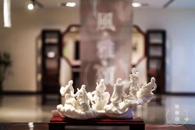 场景革命 非遗赋能,红木文化馆里的别样重阳(图3) 场景革命 非遗赋能,红木文化馆里的别样重阳(图3)