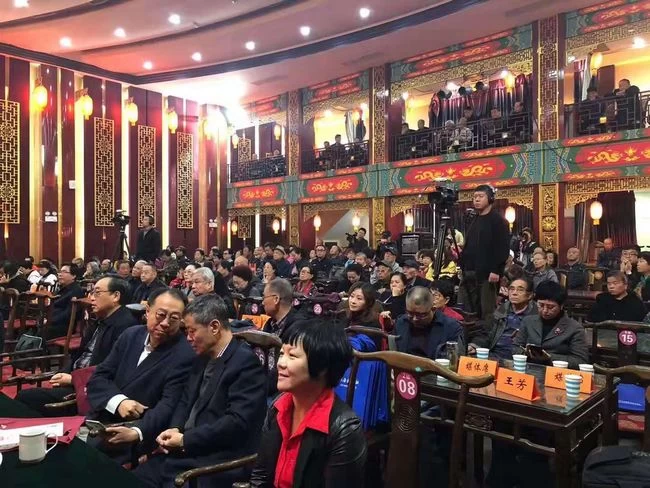 《天地间一场大戏》新书发布会暨山西戏剧名角戏迷见面会在太原召开(图2) 《天地间一场大戏》新书发布会暨山西戏剧名角戏迷见面会在太原召开(图2)
