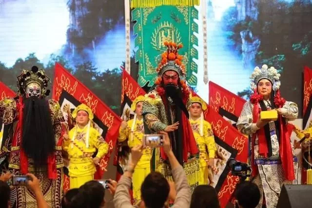 晋剧《关公》亮相马来西亚关公文化节(图2) 晋剧《关公》亮相马来西亚关公文化节(图2)