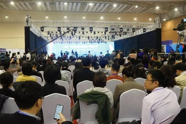 2019中国(青岛)艺术博览会书画艺术名家邀请展圆满举办(图2) 2019中国(青岛)艺术博览会书画艺术名家邀请展圆满举办(图2)