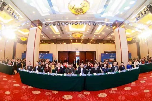 让"冷资源"迸发"热效应"——2019年呼伦贝尔冬季旅游推介会在京举办(图2) 让"冷资源"迸发"热效应"——2019年呼伦贝尔冬季旅游推介会在京举办(图2)