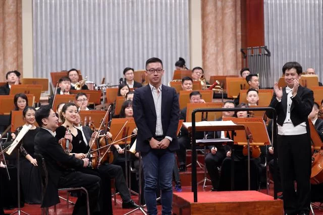 庆祝新中国成立70周年,中国交响乐作品展演天津音乐会成功举办(图6) 庆祝新中国成立70周年,中国交响乐作品展演天津音乐会成功举办(图6)