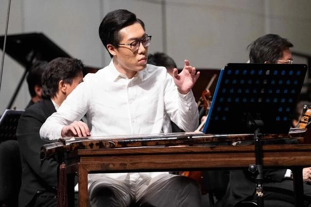 中国交响乐作品展演大型人文交响组曲《新韶九章》首演成功(图4) 中国交响乐作品展演大型人文交响组曲《新韶九章》首演成功(图4)