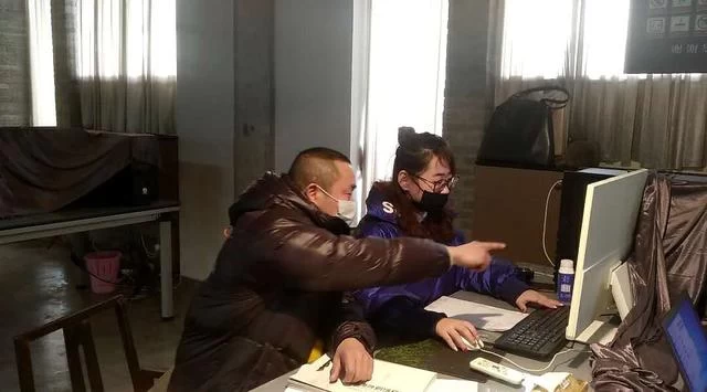 平凡岗位上的抗疫战士——记江苏省杂技团金重庆(图2) 平凡岗位上的抗疫战士——记江苏省杂技团金重庆(图2)