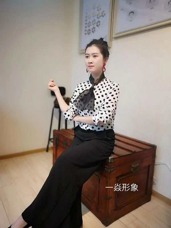 冉晓檬:成都时尚界"美丽低成本"的倡导者和引领者(图5) 冉晓檬:成都时尚界"美丽低成本"的倡导者和引领者(图5)