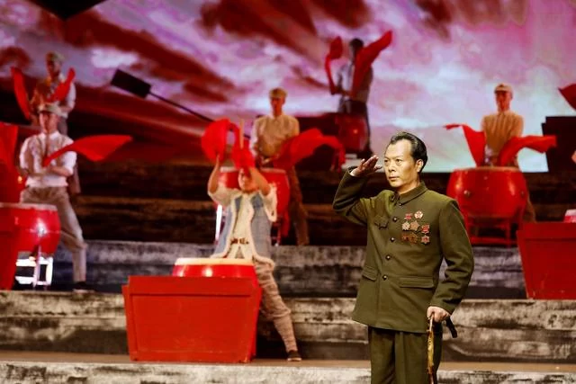 塑造“红秀”演出品牌 构建传承延安精神的动情载体(图4) 塑造“红秀”演出品牌 构建传承延安精神的动情载体(图4)