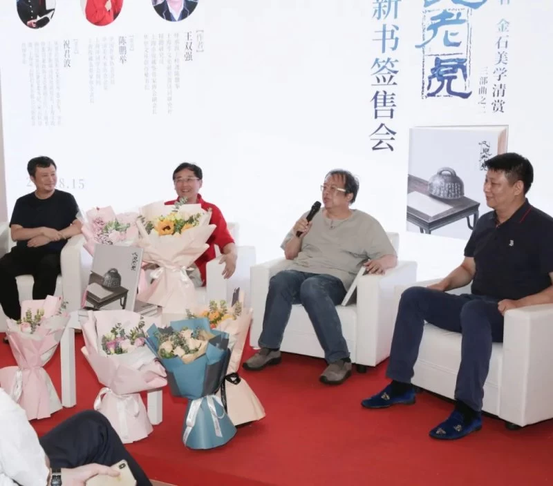 永不过时的黑白艺术,《又见老虎》新书签售会在上海举办(图2) 永不过时的黑白艺术,《又见老虎》新书签售会在上海举办(图2)