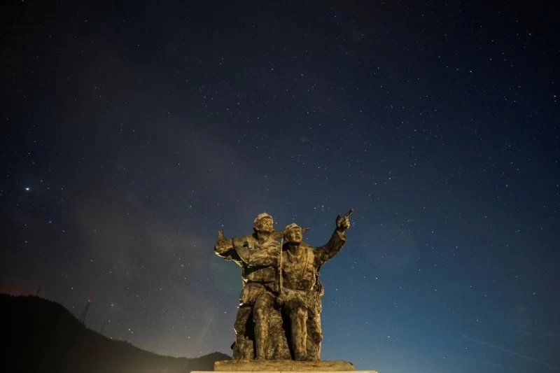 摄影为媒、图像表达,璀璨星空讲述宁夏生态故事 ——"神奇宁夏 星星故乡"专题摄影展登陆北京国际摄影周(图8) 摄影为媒、图像表达,璀璨星空讲述宁夏生态故事 ——"神奇宁夏 星星故乡"专题摄影展登陆北京国际摄影周(图8)