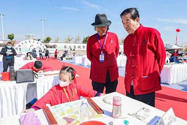 第五届全球少年书画艺术大会总决赛圆满收官(图11) 第五届全球少年书画艺术大会总决赛圆满收官(图11)