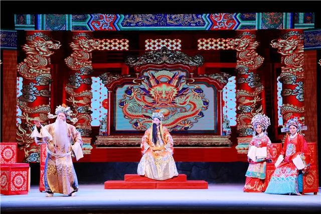 幸福花儿朵朵开——英山县创建国家公共文化服务体系示范区“三好”模式探访(图6) 幸福花儿朵朵开——英山县创建国家公共文化服务体系示范区“三好”模式探访(图6)