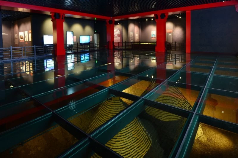 中环路上的历史文化景区——湖北黄冈对面墩汉墓遗址博物馆揭秘(图4) 中环路上的历史文化景区——湖北黄冈对面墩汉墓遗址博物馆揭秘(图4)