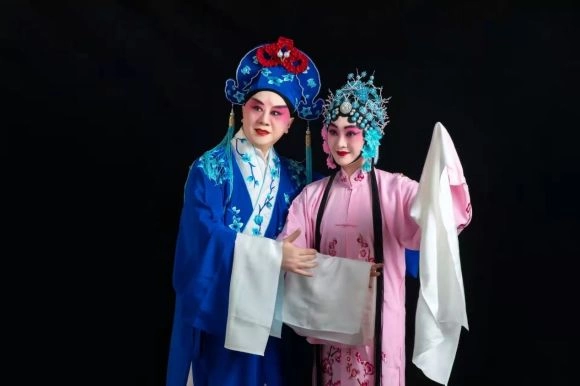 新编传统评剧《赵锦棠》首演受好评 新编传统评剧《赵锦棠》首演受好评(图1)