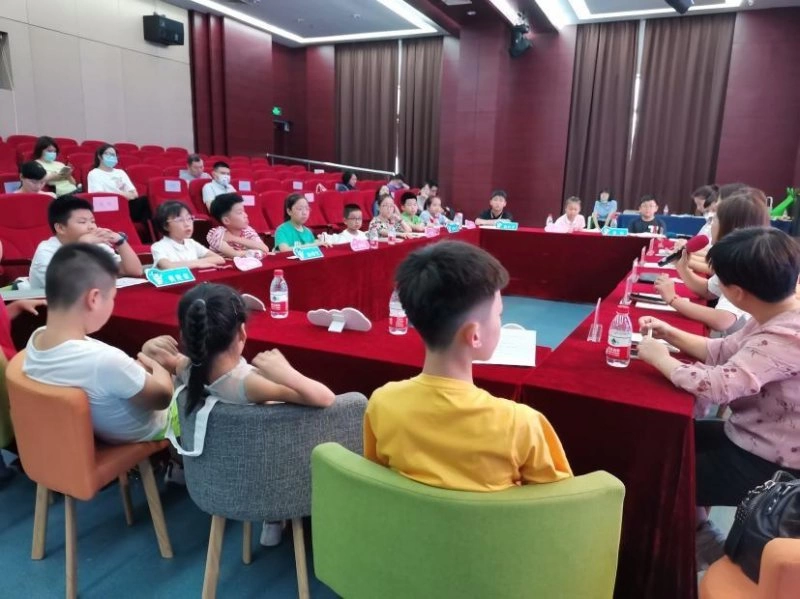 温图“儿童友好阅读季”:立足一米高度 绘就书香童年(图2) 温图“儿童友好阅读季”:立足一米高度 绘就书香童年(图2)