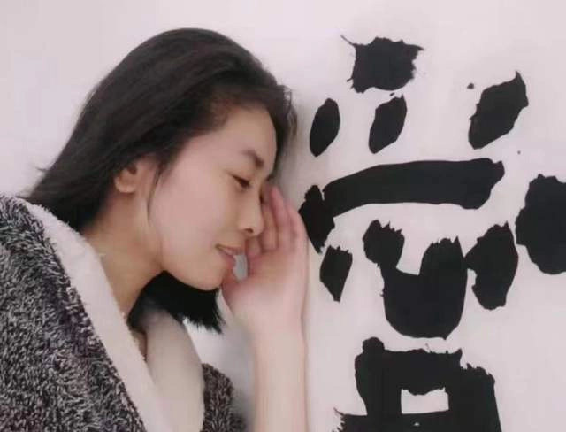 一本属于心灵漫步的枕边书——青弘诗文集《蛙声》正式出版(图2) 一本属于心灵漫步的枕边书——青弘诗文集《蛙声》正式出版(图2)