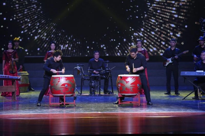 广西第十届基层群众文艺会演开幕，壮乡儿女欢歌热舞奏响时代强音(图3)