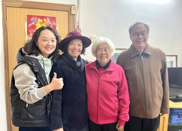 杨医生,我就是您救活的壮家女孩——记扎根广西的“天津医生”杨兴蓉(图3) 杨医生,我就是您救活的壮家女孩——记扎根广西的“天津医生”杨兴蓉(图3)