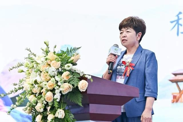 首届八泉文化节开幕式暨十周年文化庆典在山西长治举行(图5) 首届八泉文化节开幕式暨十周年文化庆典在山西长治举行(图5)