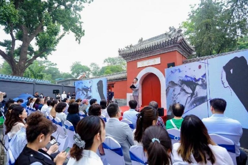 北京金石博物馆首展开幕，中轴线再添一处文化打卡地(图1)