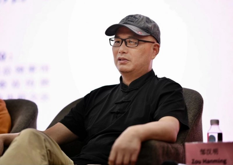 全球最大“裴多菲之书”《雅诺什勇士》亮相嘉兴(图5) 全球最大“裴多菲之书”《雅诺什勇士》亮相嘉兴(图5)