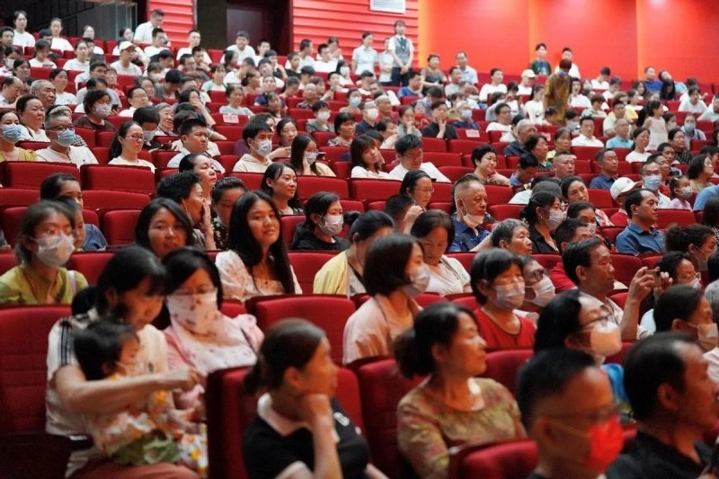 大美心安 黄冈有戏——第十一届湖北省黄梅戏艺术节综述(图5) 大美心安 黄冈有戏——第十一届湖北省黄梅戏艺术节综述(图5)