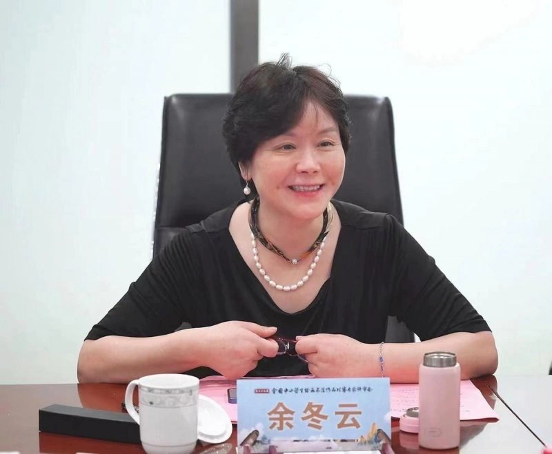 第二十七届全国中小学生绘画书法作品比赛专家评审会顺利召开(图4) 第二十七届全国中小学生绘画书法作品比赛专家评审会顺利召开(图4)