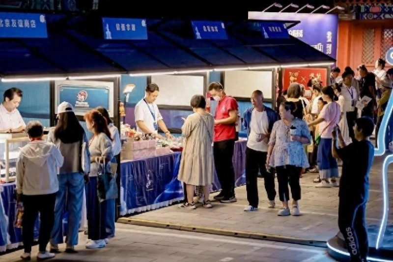 2023“白塔夜话”文化系列活动之白塔“妙”会鸣锣开市(图8) 2023“白塔夜话”文化系列活动之白塔“妙”会鸣锣开市(图8)