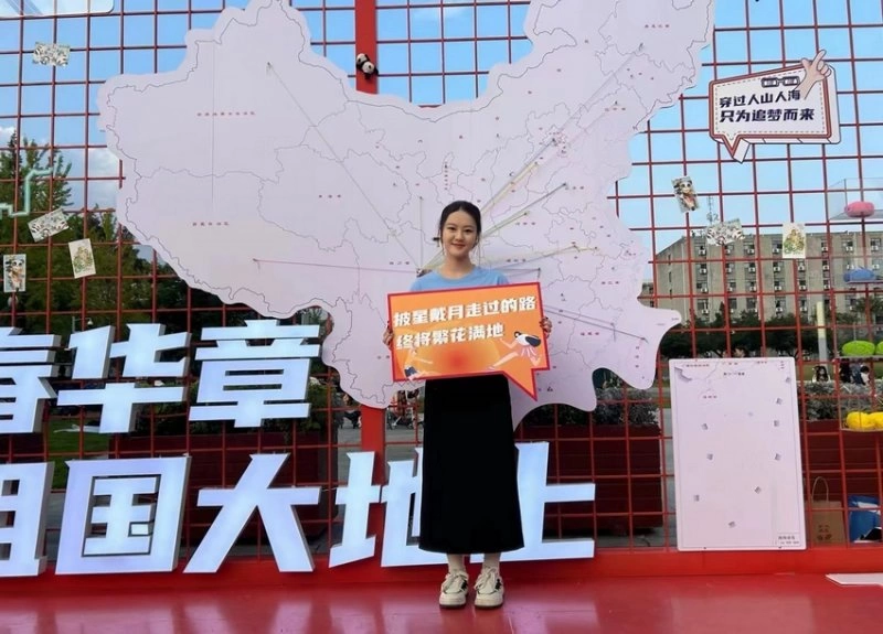 以青春之力绽放时代——记四川大学国际关系学院杨纲朗(图1) 以青春之力绽放时代——记四川大学国际关系学院杨纲朗(图1)