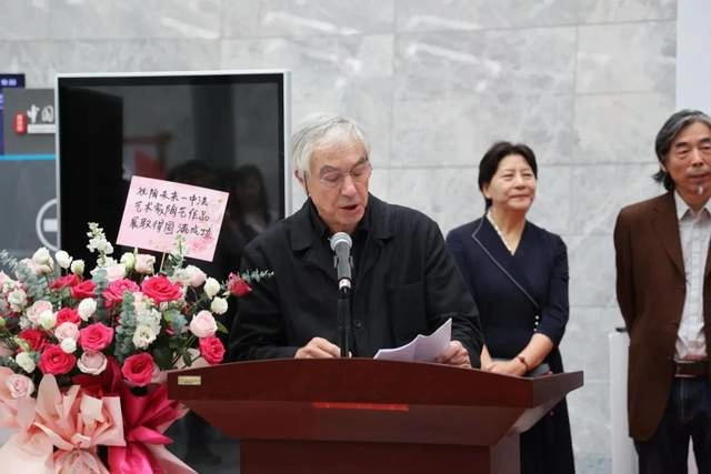 陶@未来——中法艺术家陶艺作品展19日在景德镇中国陶瓷博物馆开幕(图4) 陶@未来——中法艺术家陶艺作品展19日在景德镇中国陶瓷博物馆开幕(图4)