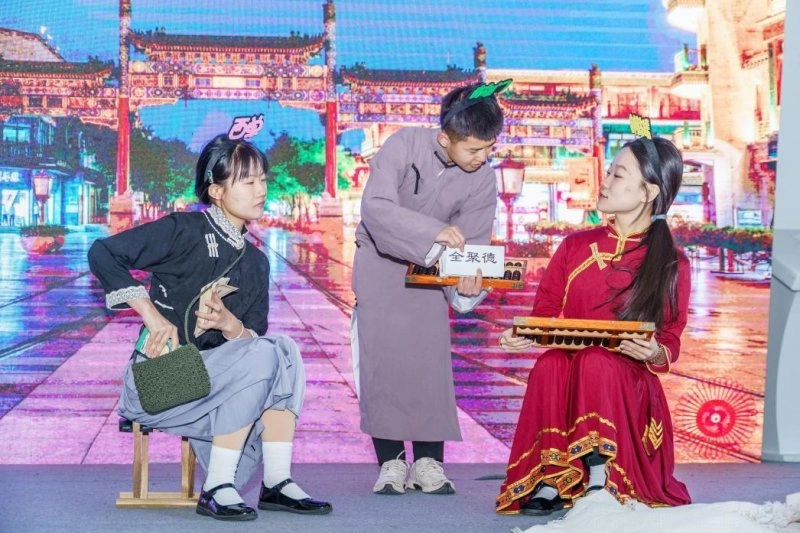 3万余名中外选手争做北京中轴线文化传播达人(图3) 3万余名中外选手争做北京中轴线文化传播达人(图3)