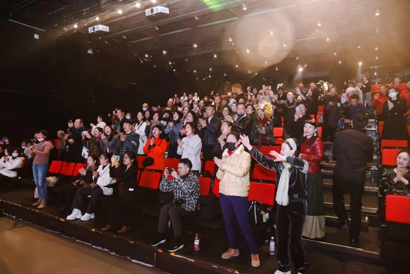 定档海口!“寻剑音声海”东方古韵唱诵音乐会全球首演揭幕(图2) 定档海口!“寻剑音声海”东方古韵唱诵音乐会全球首演揭幕(图2)
