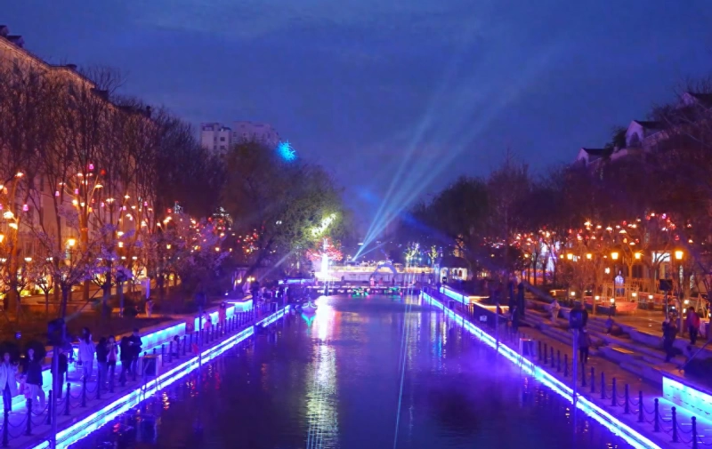 鹤壁市淇滨区将推出 “寻樱月光影”灯光秀(图1) 鹤壁市淇滨区将推出 “寻樱月光影”灯光秀(图1)