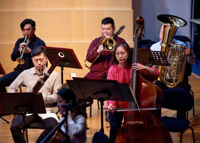 中西交融,雅韵华章 | 2024北京现代音乐节中国当代室内乐作品音乐会上演(图4) 中西交融,雅韵华章 | 2024北京现代音乐节中国当代室内乐作品音乐会上演(图4)